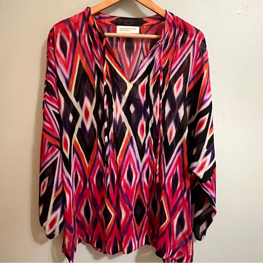 Jones New York Colorful Geometric Women's Top